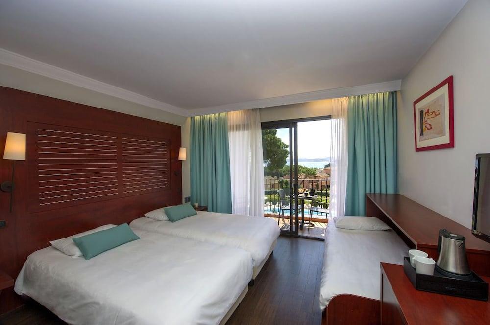 Hotel Les Jardins De Sainte-Maxime Luaran gambar