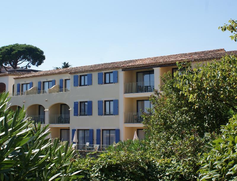 Hotel Les Jardins De Sainte-Maxime Luaran gambar
